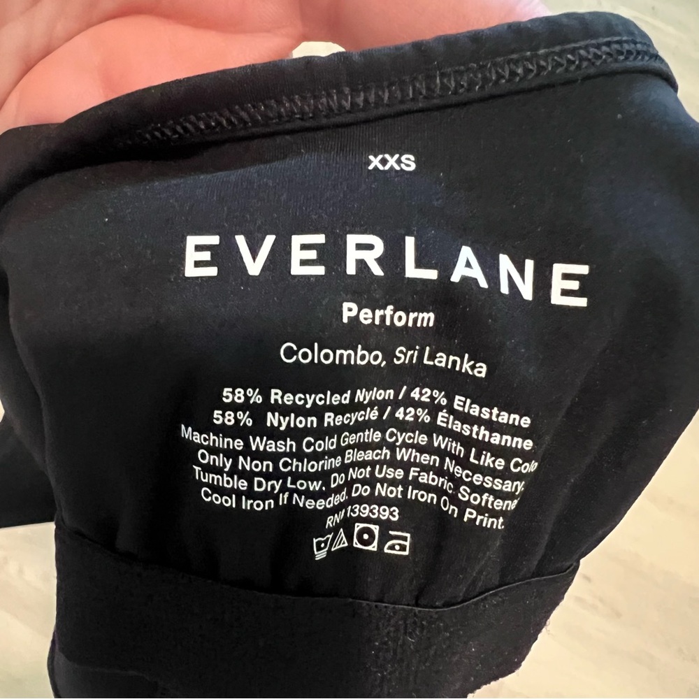 Everlane The Perform Cami Black Brami‎ Scoop Neck Tank Top Adjustable xxs - Picture 4 of 7
